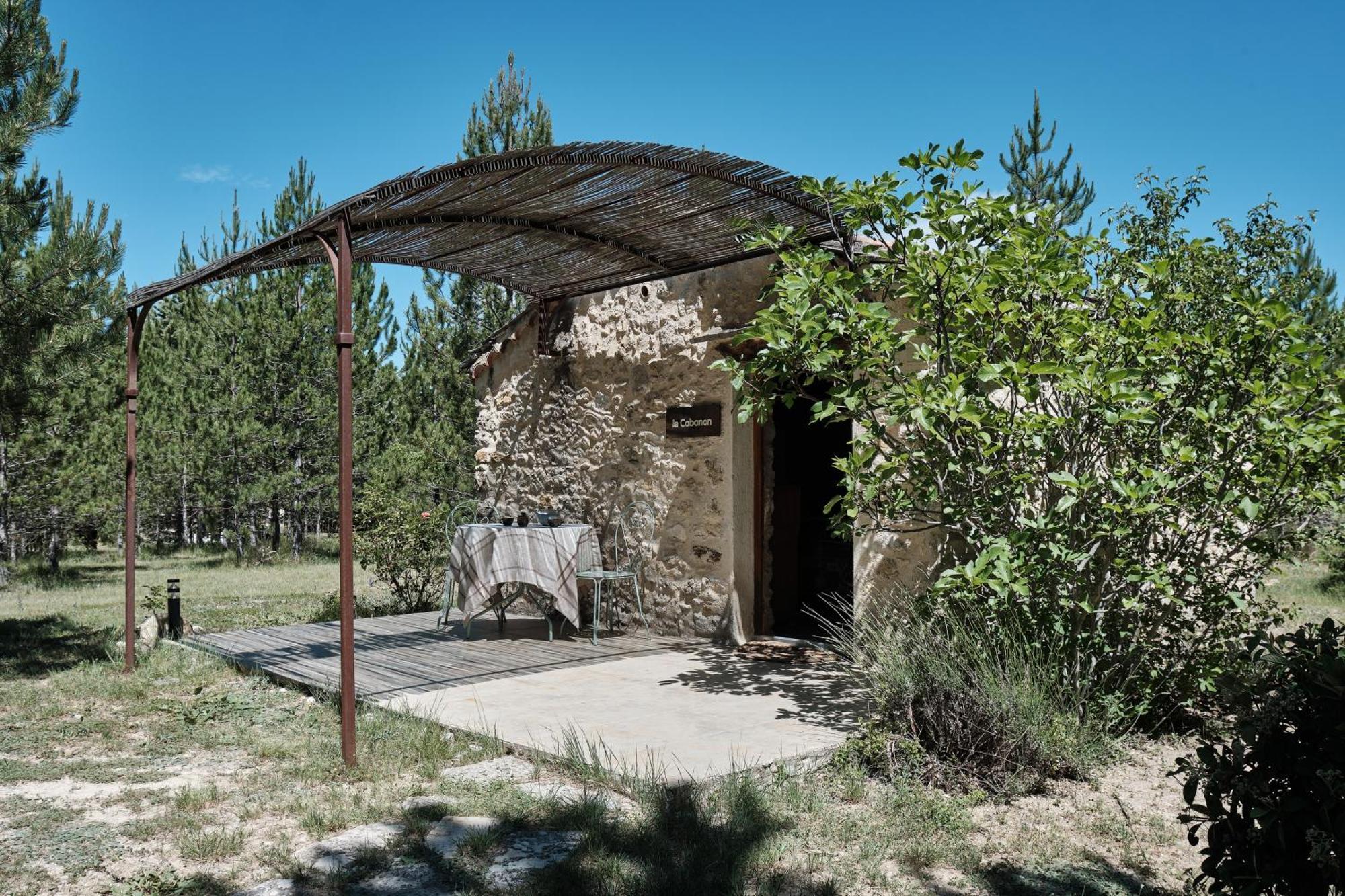 Les Maisons De Chante Oiseau Sigonce Bilik gambar