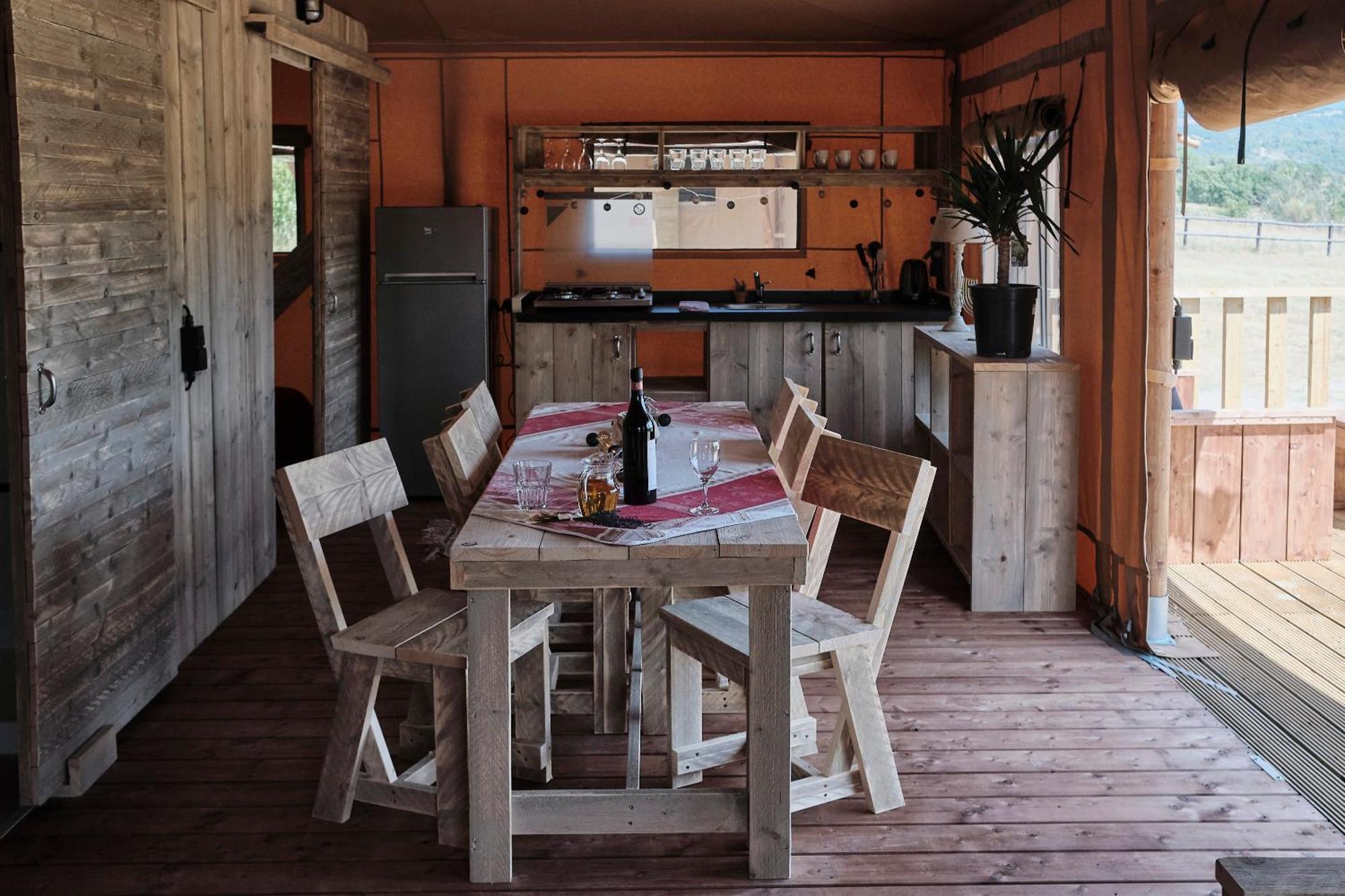 Les Maisons De Chante Oiseau Sigonce Bilik gambar